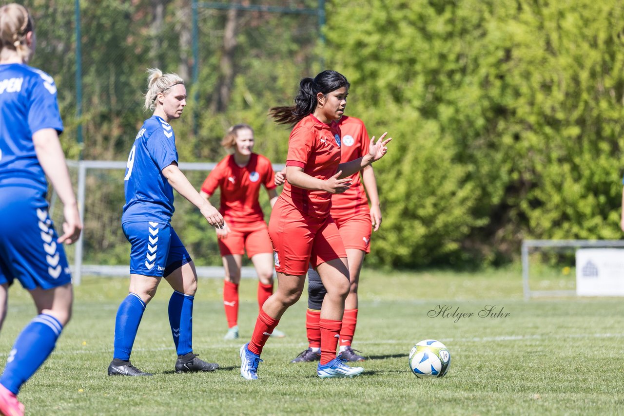 Bild 110 - F TSV Zarpen - Holstein Kiel II : Ergebnis: 2:6